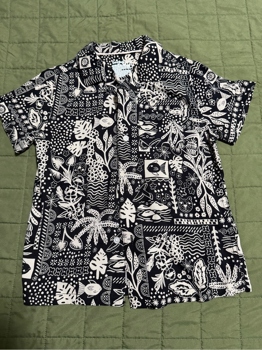 Boys Black & White Tropical Print Short-Sleeve Shirt - Picture 1 of 1